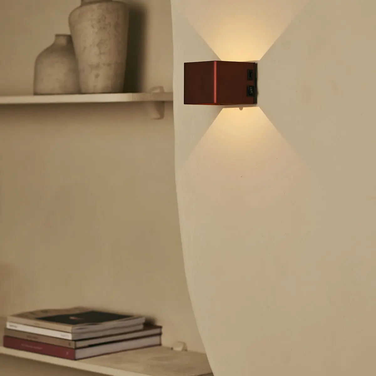 Tess Bronze Rechargeable Wall Lamp – Motion sensor, 20 Different Light Modes, Dimmable, Magnetic Suspension System Lamp & Including Remote Control-4